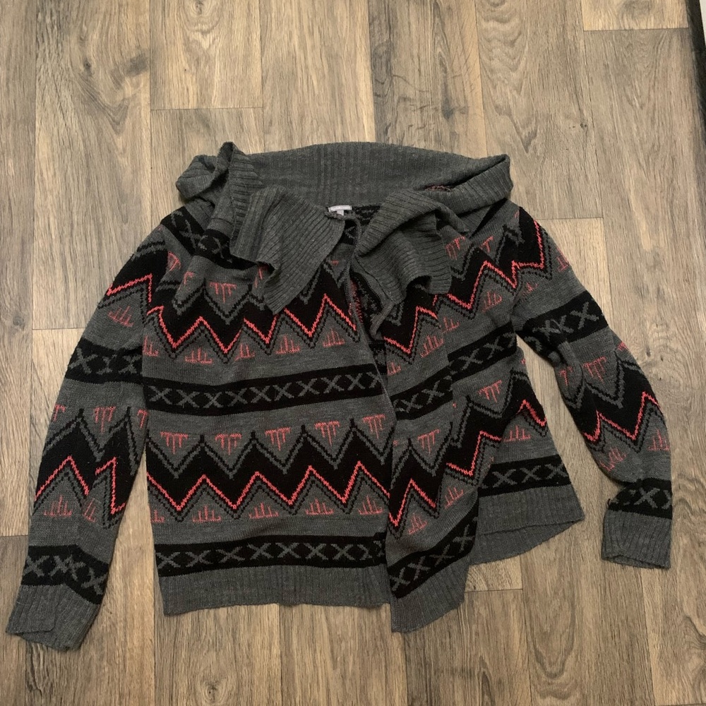 Patterned Sweater - Picture 2 of 5